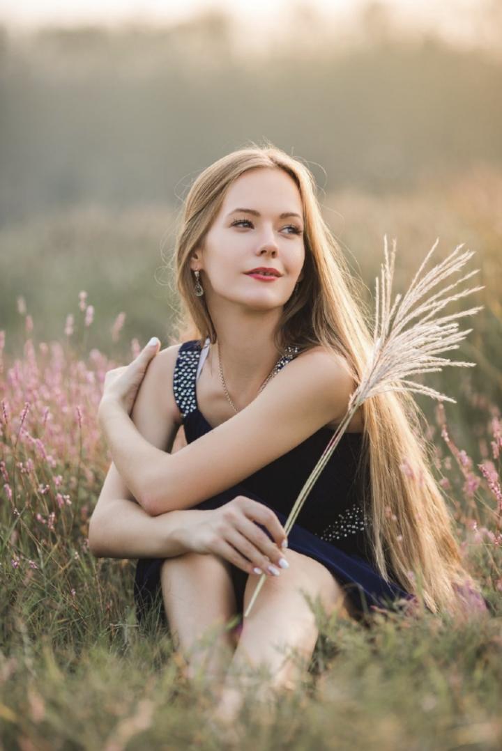 大量俄罗斯美女来上海务工,大量俄罗斯美女进入东北