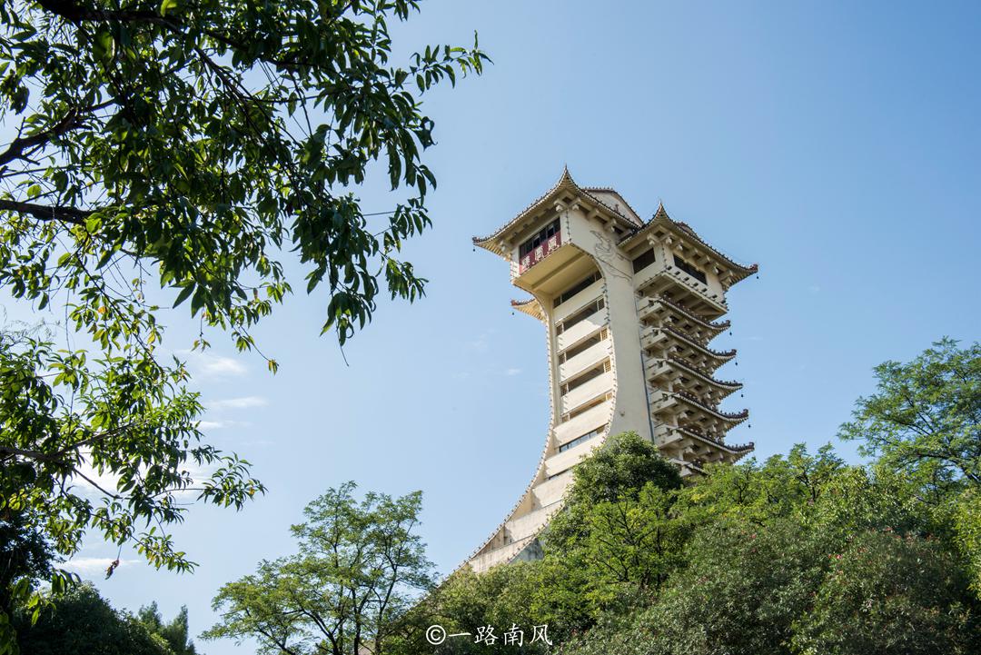 广元市城市风景一角,四川广元的城市面貌