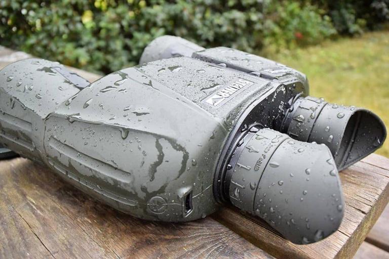 边防战士所使用的望远镜 (边防利器望远镜)