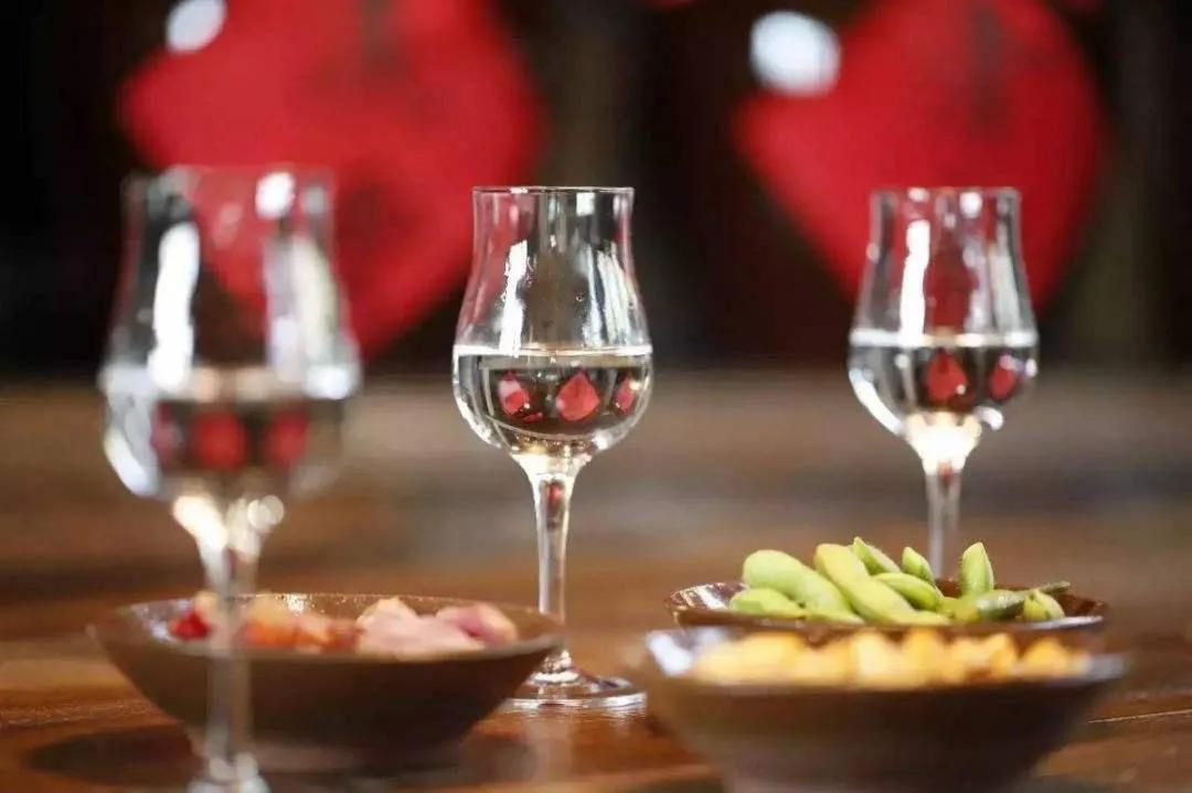 茅台镇酱香酒在哪个县,茅台镇好喝的酱香酒推荐