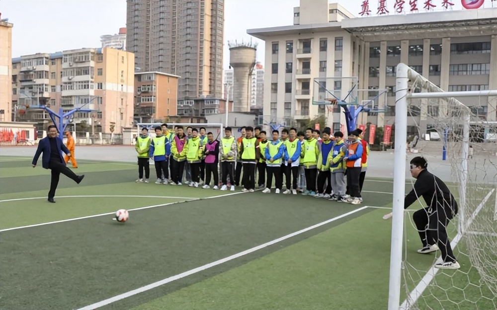 宝鸡中学青春活力,宝鸡市石油中学教学楼