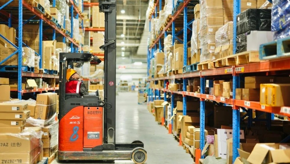 各城市快递数量排名,全国快递量前十城市