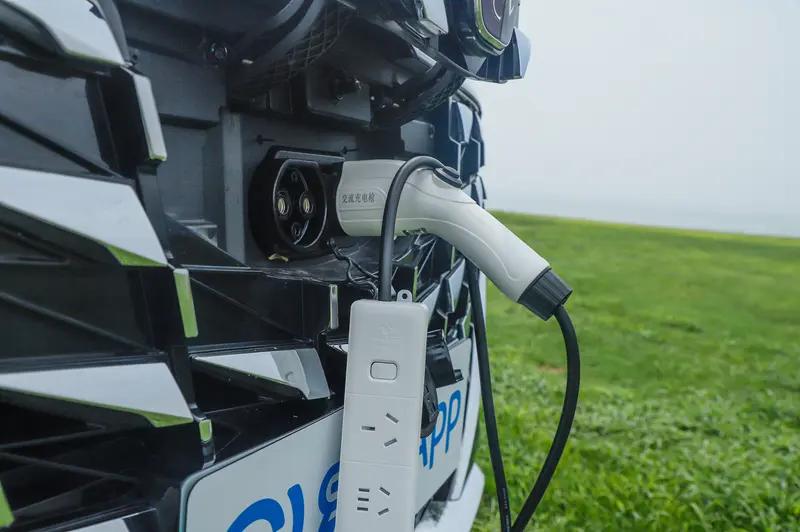 2023荣威imax8ev深度评测,荣威imax8ev车主体验感受