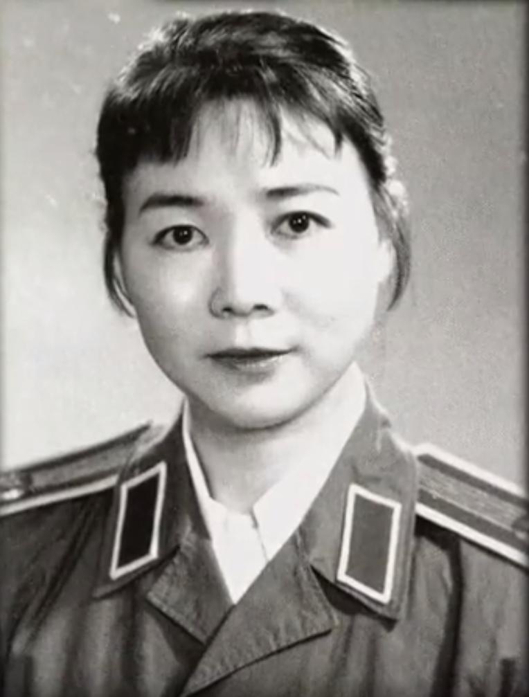 老艺术家田华的抗癌经历,87岁的田华近况