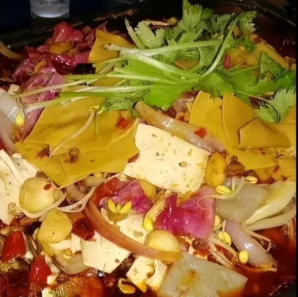 陕南旅游必备美食攻略,五一游吃什么食物