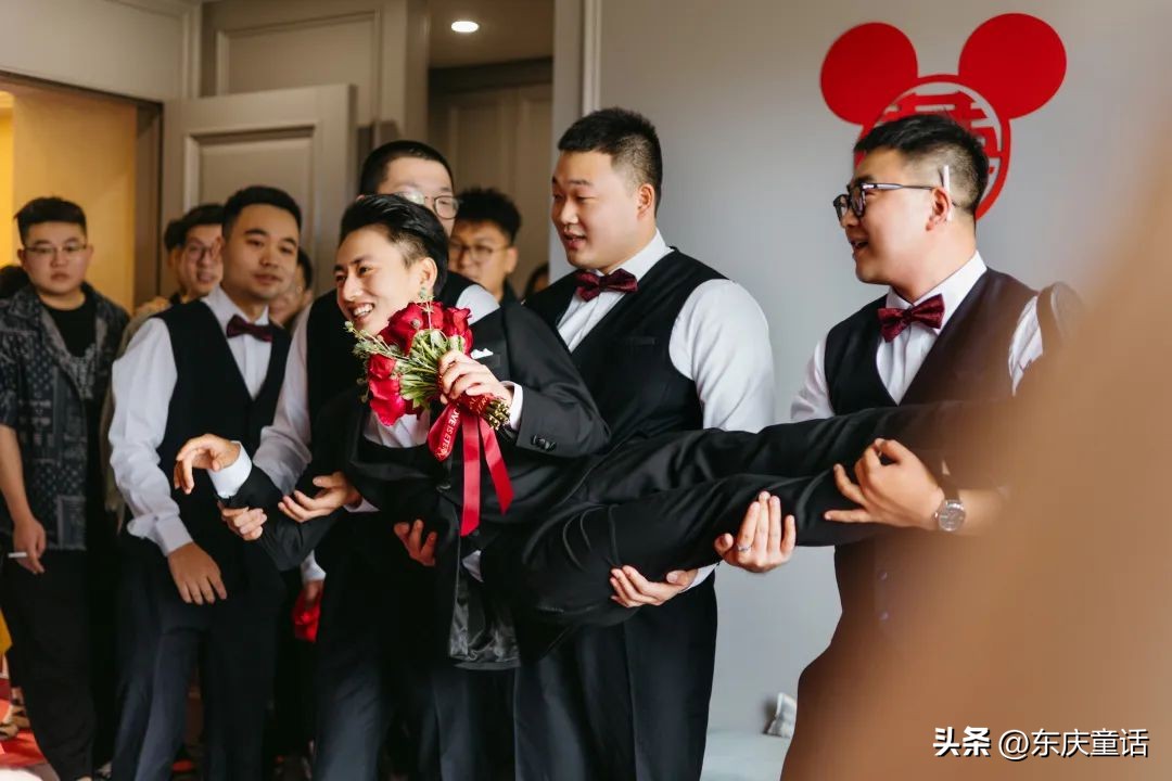 结婚玩什么接亲游戏好一点,婚礼接亲流程游戏