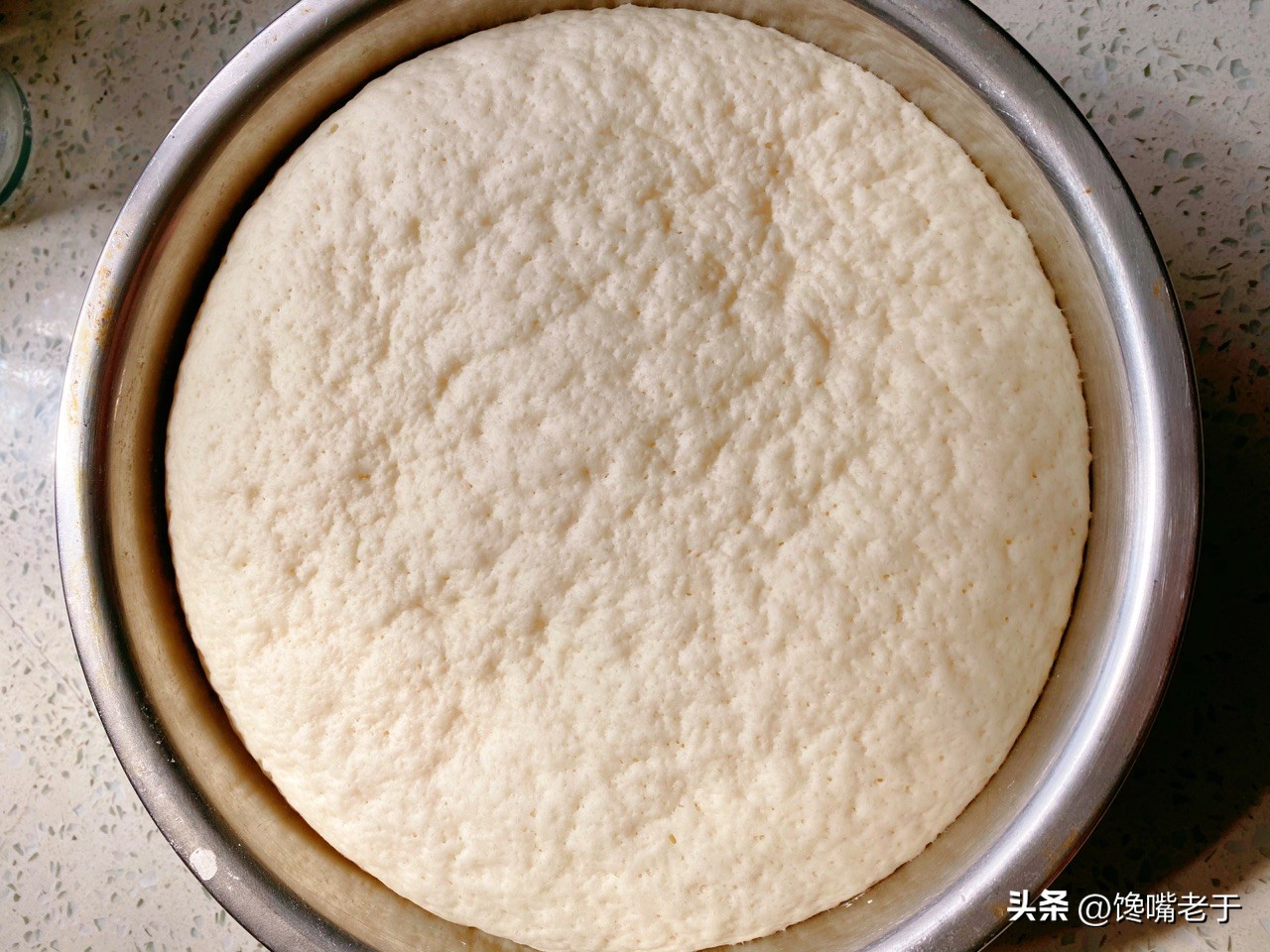 没用酵母自然发的面怎么整,用酵母粉怎么能使面发得更快