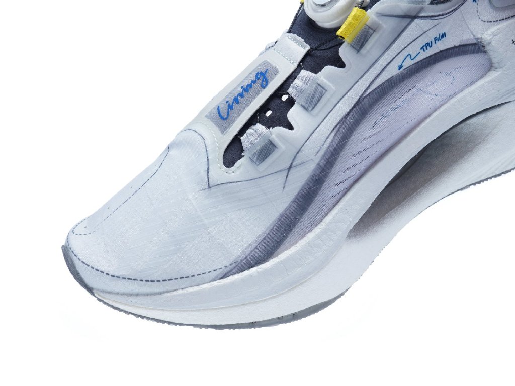 李宁新品！JB1代联名配色曝光，韦德幻影4被指抄袭，空袭9代崛起