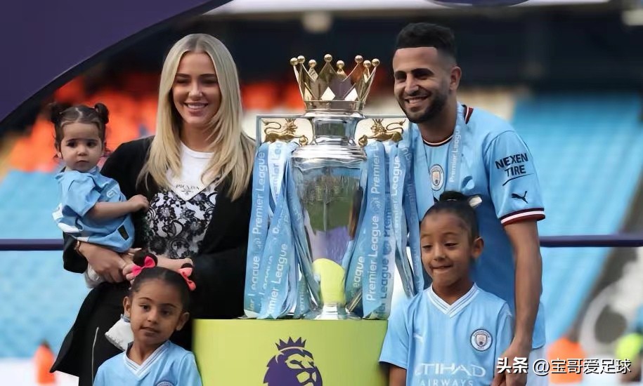 曼城睡衣庆祝福登,曼城哈兰德庆祝