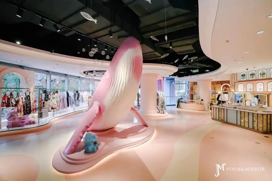 为三坑少女打造城市迪士尼，诗与万花镜帮助Z世代争夺审美话语权