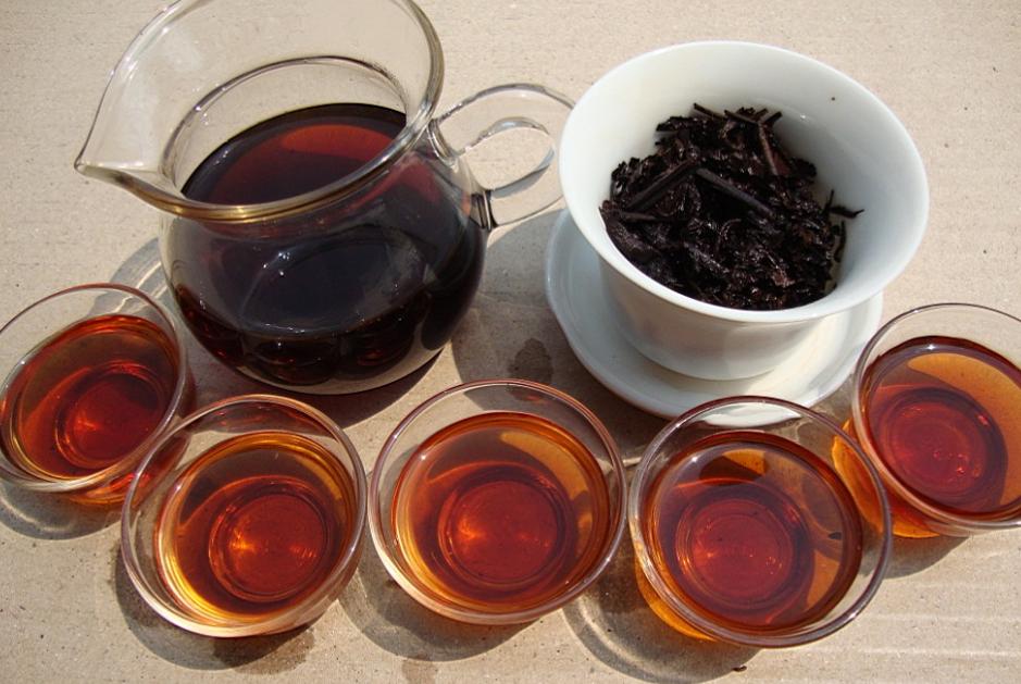 冰箱不是所有茶叶的“避风港”，4种茶叶这样存，留香还不变味