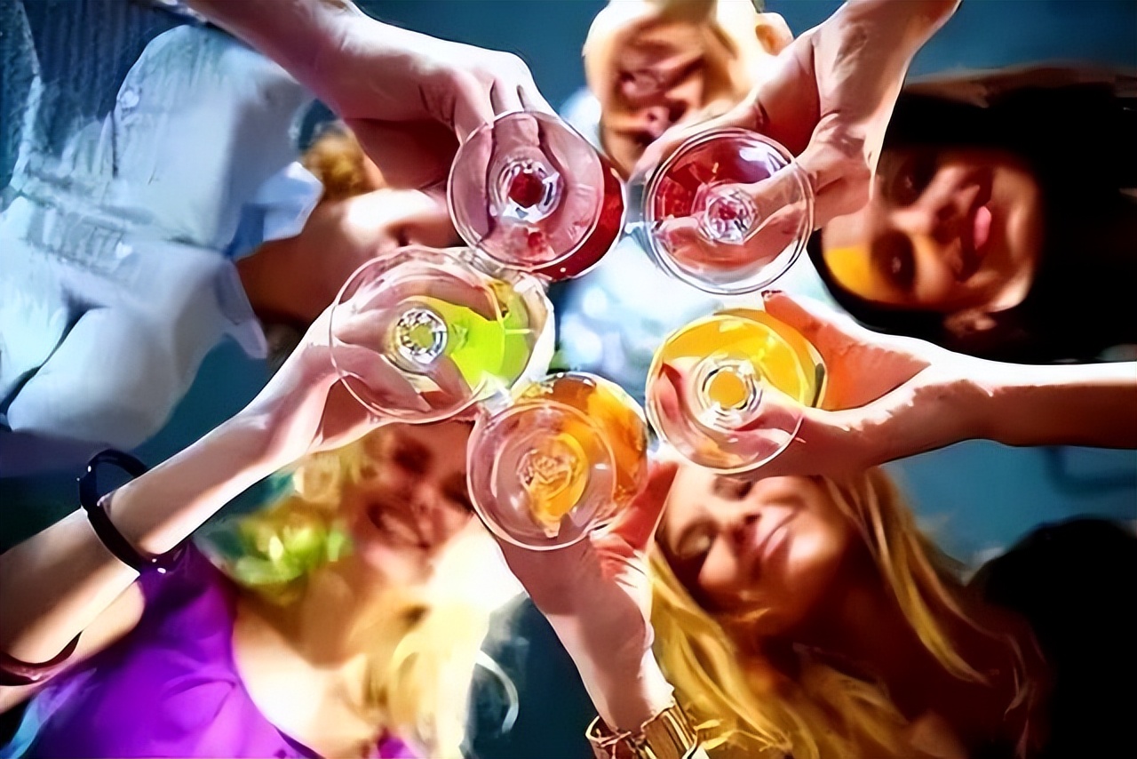 出国旅行注意这些奇葩国的奇葩规定，切勿大意，免得引火烧身！