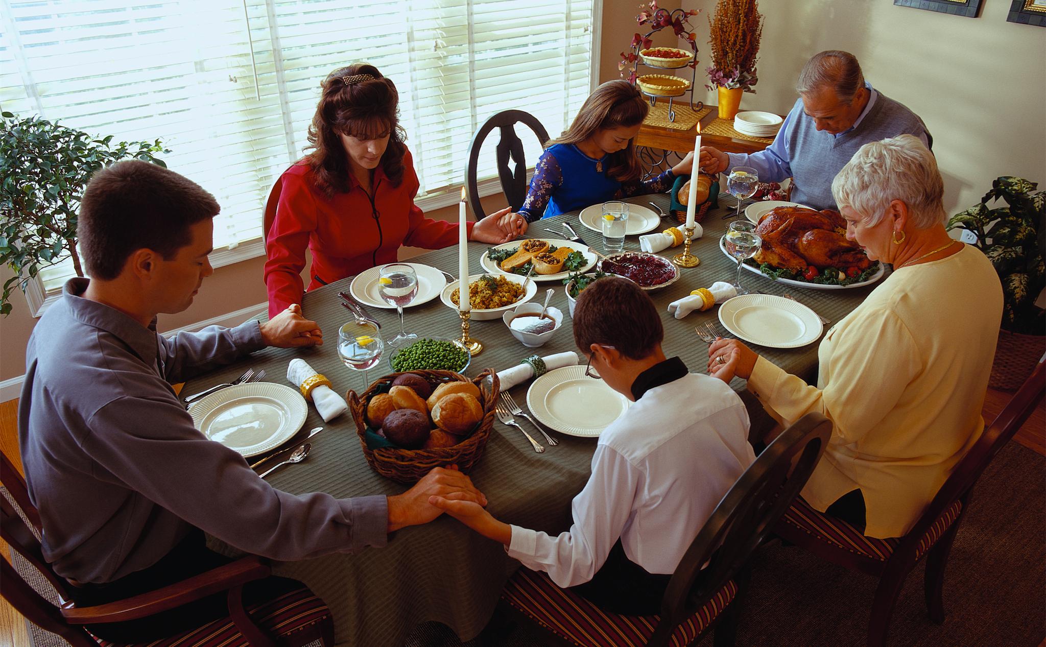 有人问你借300元怎么办,路边有人问你借10块钱