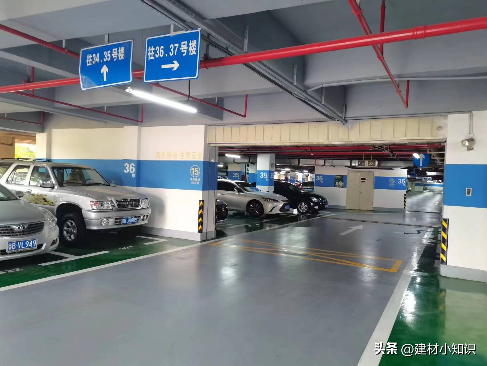 水泥地坪固化剂和罩面漆,环氧地坪漆和固化剂区别