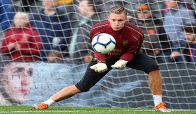 你觉得足球球星怎么样,足球球员用手挡球规则