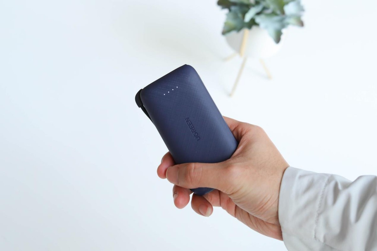 绿联苹果磁吸式充电宝测评,绿联充电宝支持苹果快充吗