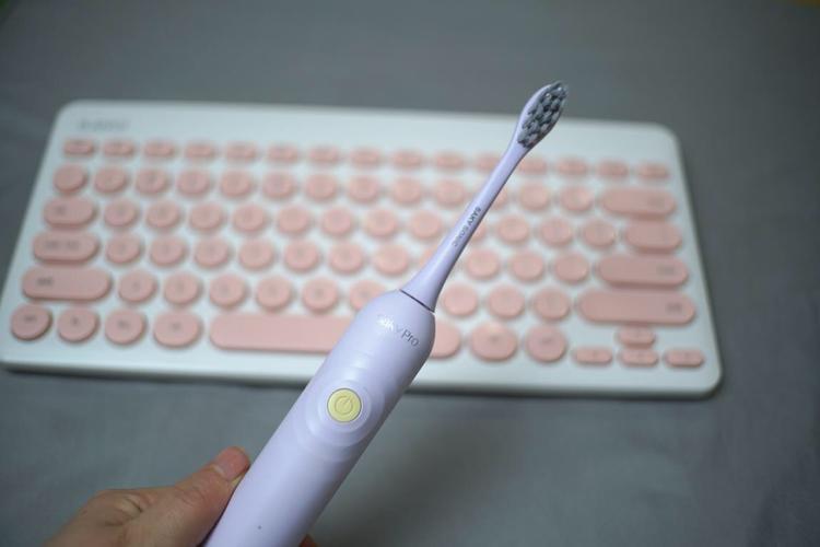 送男朋友520礼物推荐实用电动牙刷,纪念日送男朋友电动牙刷合适吗