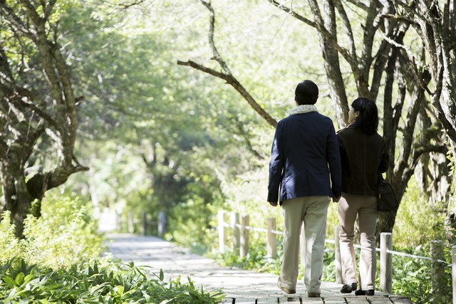 涓堝か浣忛櫌濡诲瓙鎷掔粷鍑哄尰鐤楄垂,濡诲瓙鐥呴噸涓堝か鎷垮伐璧勫崱浜よ垂