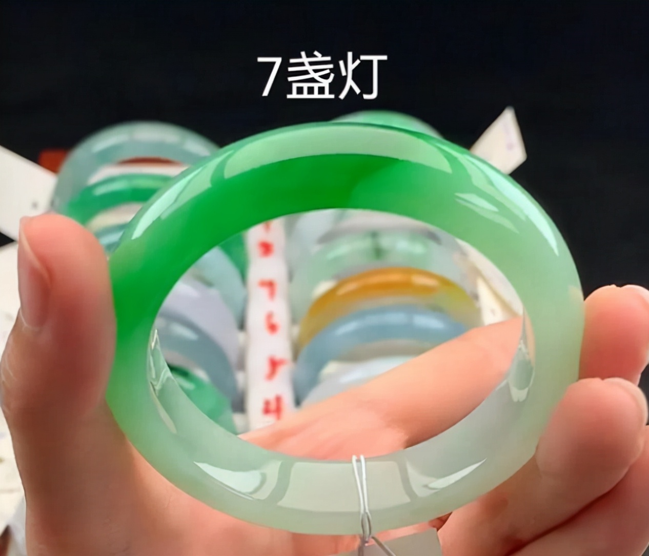 315翡翠打假视频完整版,315直播间的翡翠是真的吗