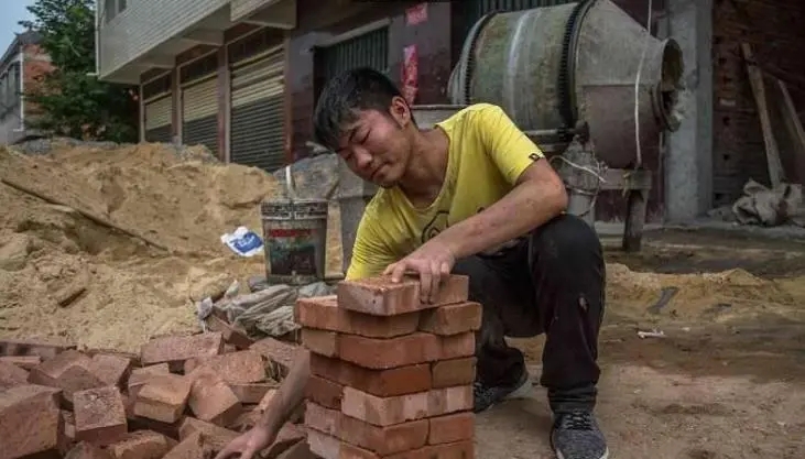 女网红侮辱烈士付出惨重的代价,女网红侮辱革命先烈罪