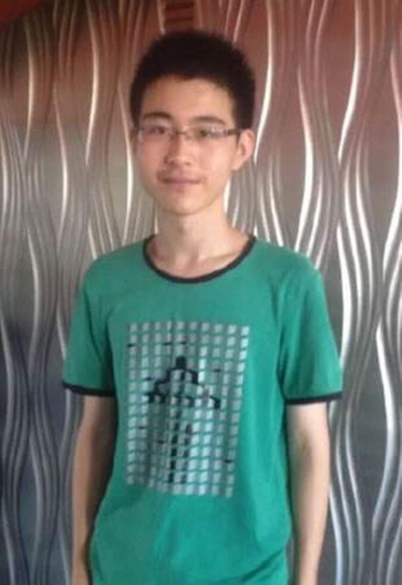 高考状元杨仁荣为什么放弃学业,杨仁荣为什么失联