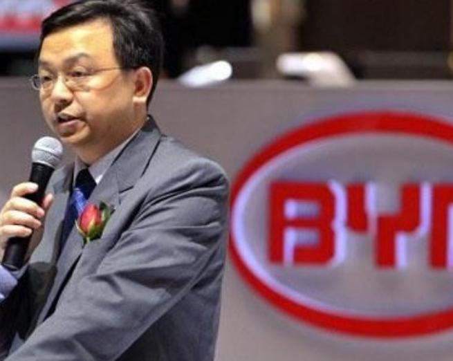 王传福父母双亡,王传福15岁成孤儿