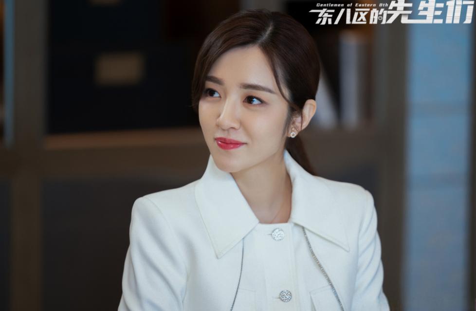 王晓晨发文澄清与胡歌谣言 (王晓晨澄清和胡歌的关系)