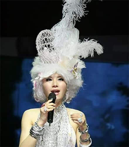 盘点那些发型翻车的搞笑瞬间,女生发型中长发剪发翻车