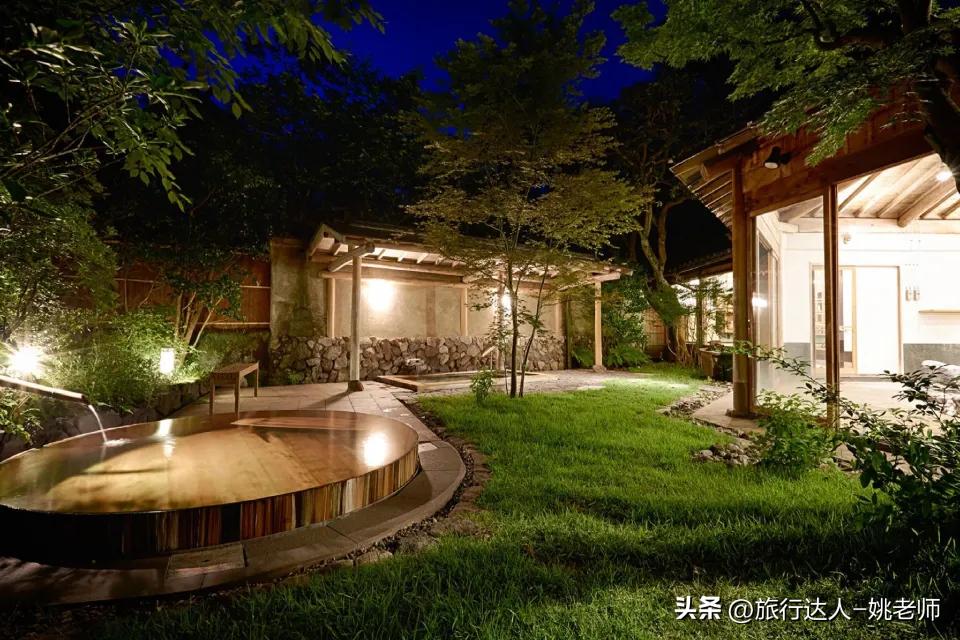 日本冰雪温泉之旅,迎着飞雪泡温泉日本冬季小众游