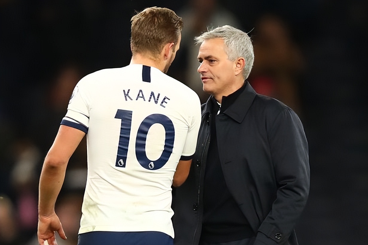 鍑仼鍏ㄨ兘涓攱,鍝堥噷鍑仼鍏ㄨ兘涓攱