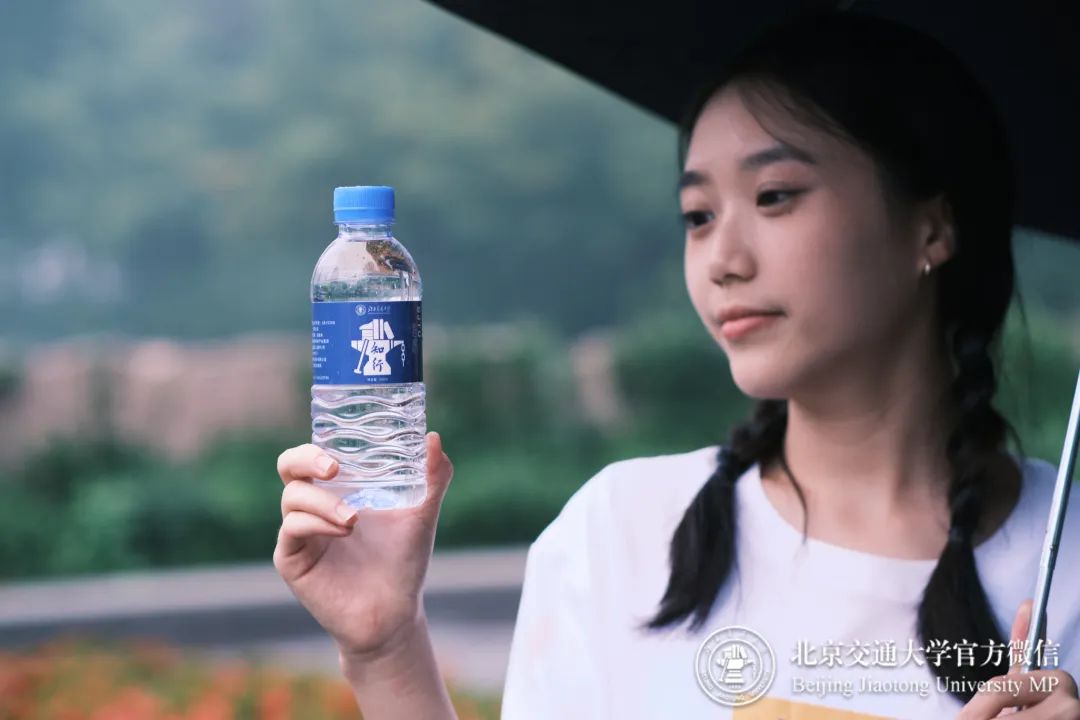 饮水思源的经典句子,饮水思源成语故事