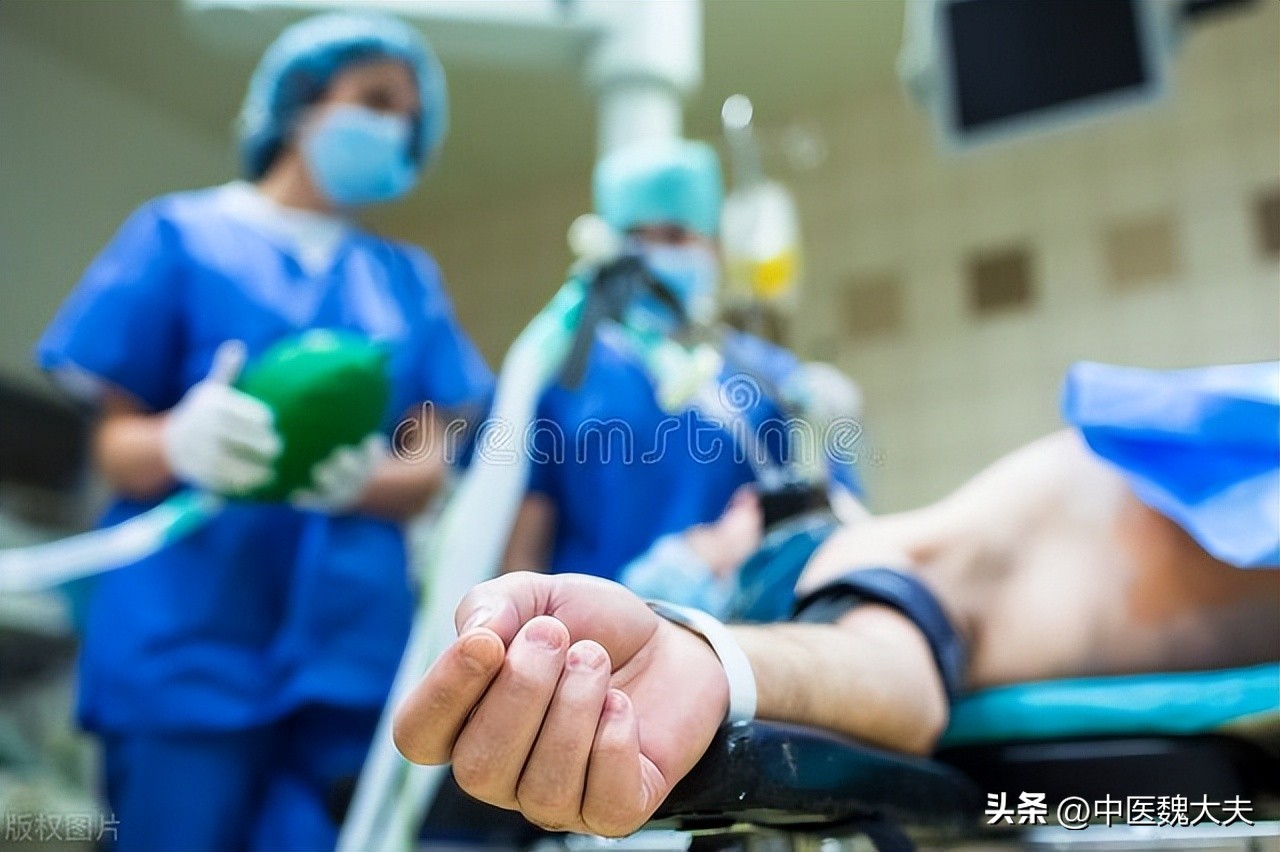 尿毒症才不是单纯的肾病,尿毒症早期的4个坏习惯