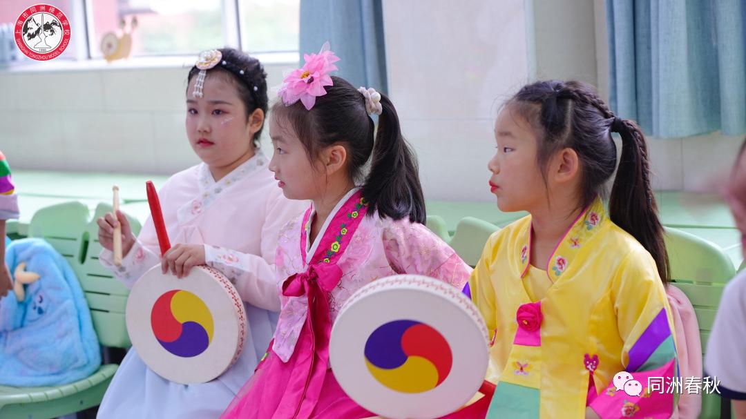 首届56个民族服饰创意大赛,五十六个民族服饰展介绍