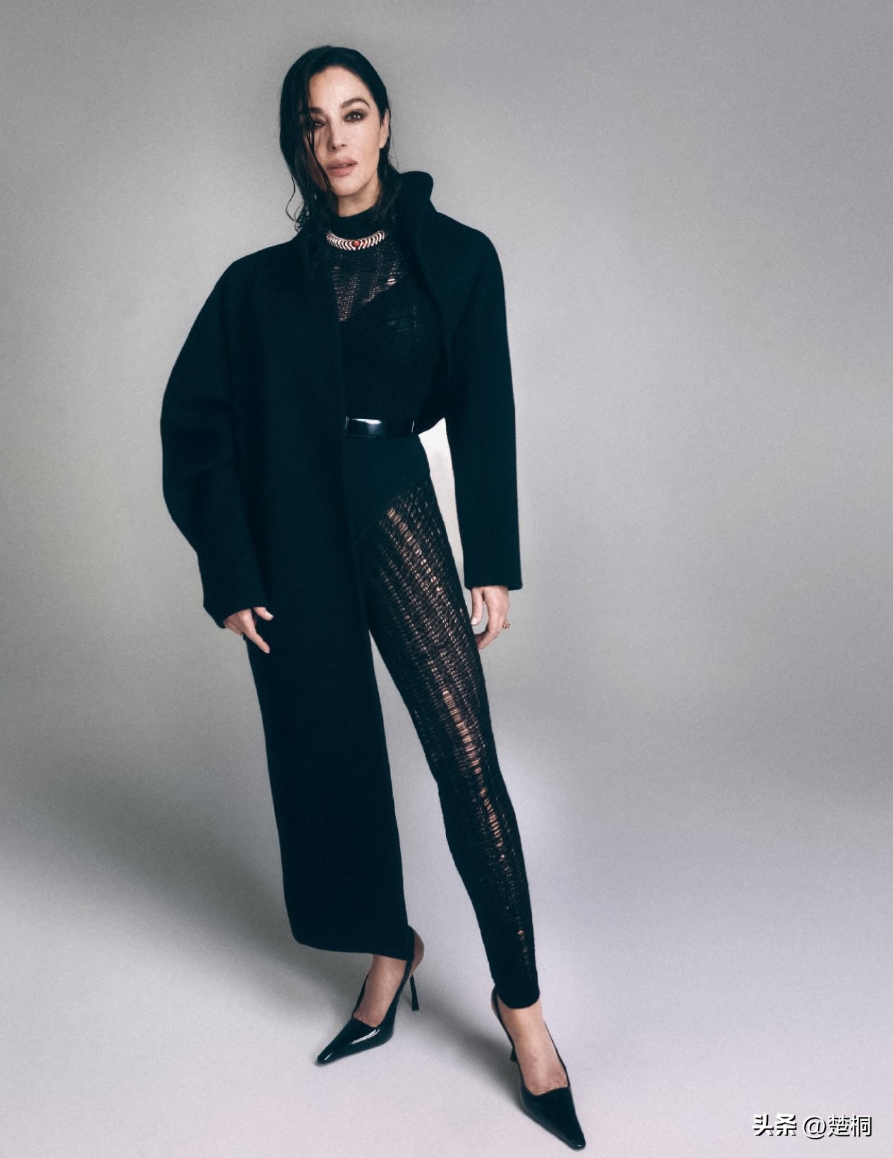 意大利女星莫妮卡贝鲁奇采访,意大利女星莫妮卡贝鲁奇写真