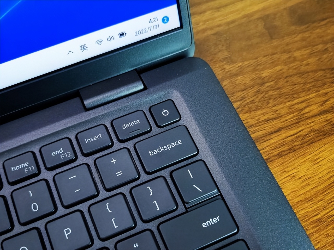 戴尔latitude7390,戴尔latitude7610评测