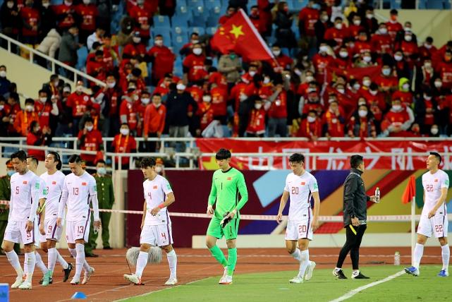 足球春晚比赛,春晚vs足球