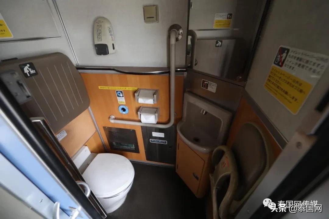 泰国接收日本旧火车,泰国进口日本列车