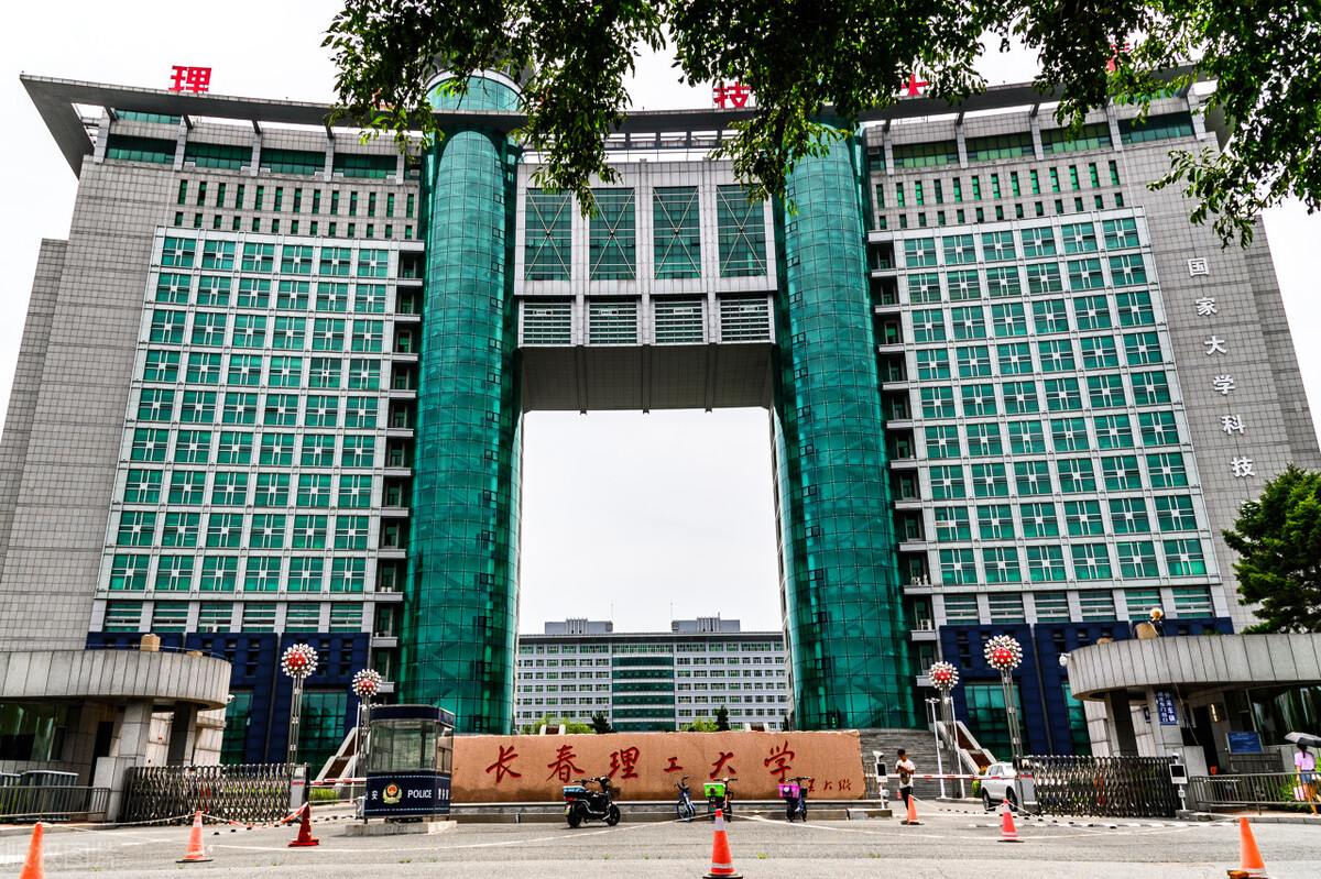 电子信息类20个专业解读,热门专业信息安全专业