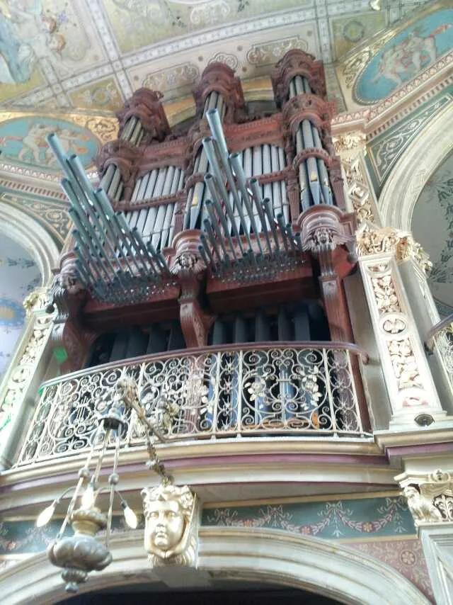 英国旅游之伦敦大学皇家霍洛威学院