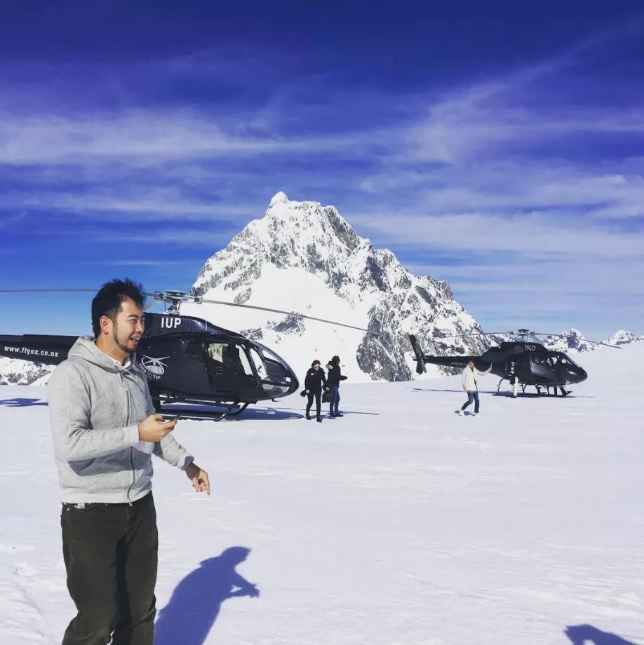 狂撒10亿送网友，花700亿“征女友”绕月旅行：是有钱人的快乐？