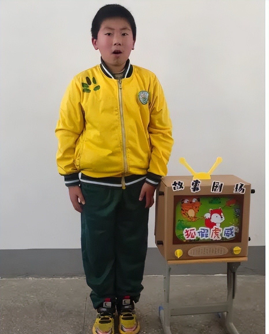 唐县镇第二小学：传递“珍”书香，演绎“真”故事