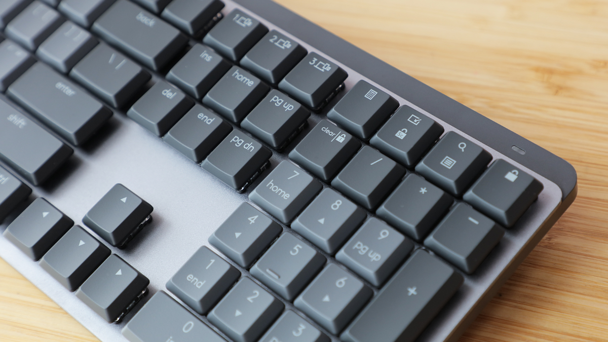 罗技master3,罗技mxmaster3mac版和标准区别