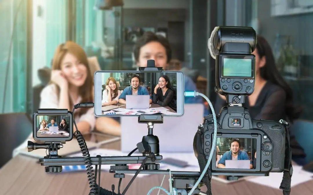 美妆品牌翻车事件,化妆品翻车事件