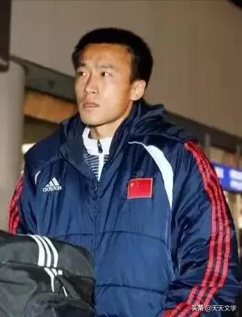 中国足球杜威个人简介,2019杜威足球