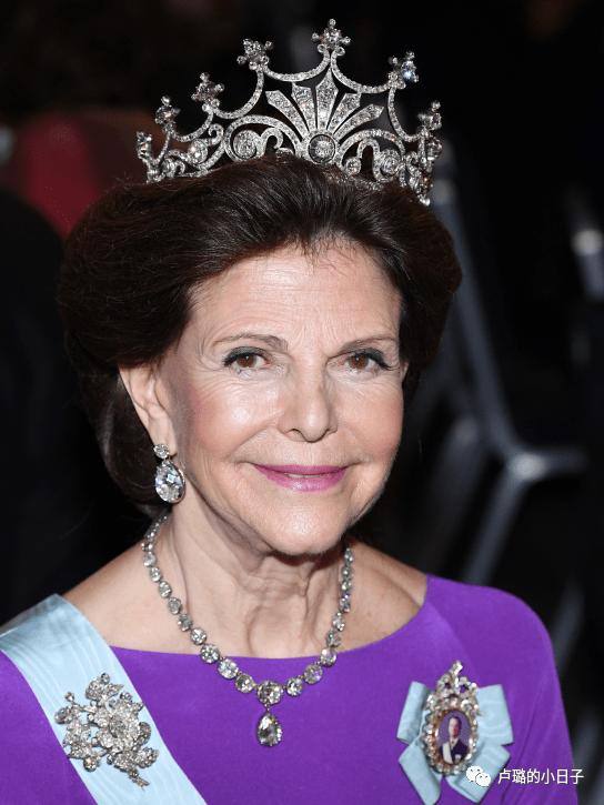 一对耳环价值36万,一对耳环一百万