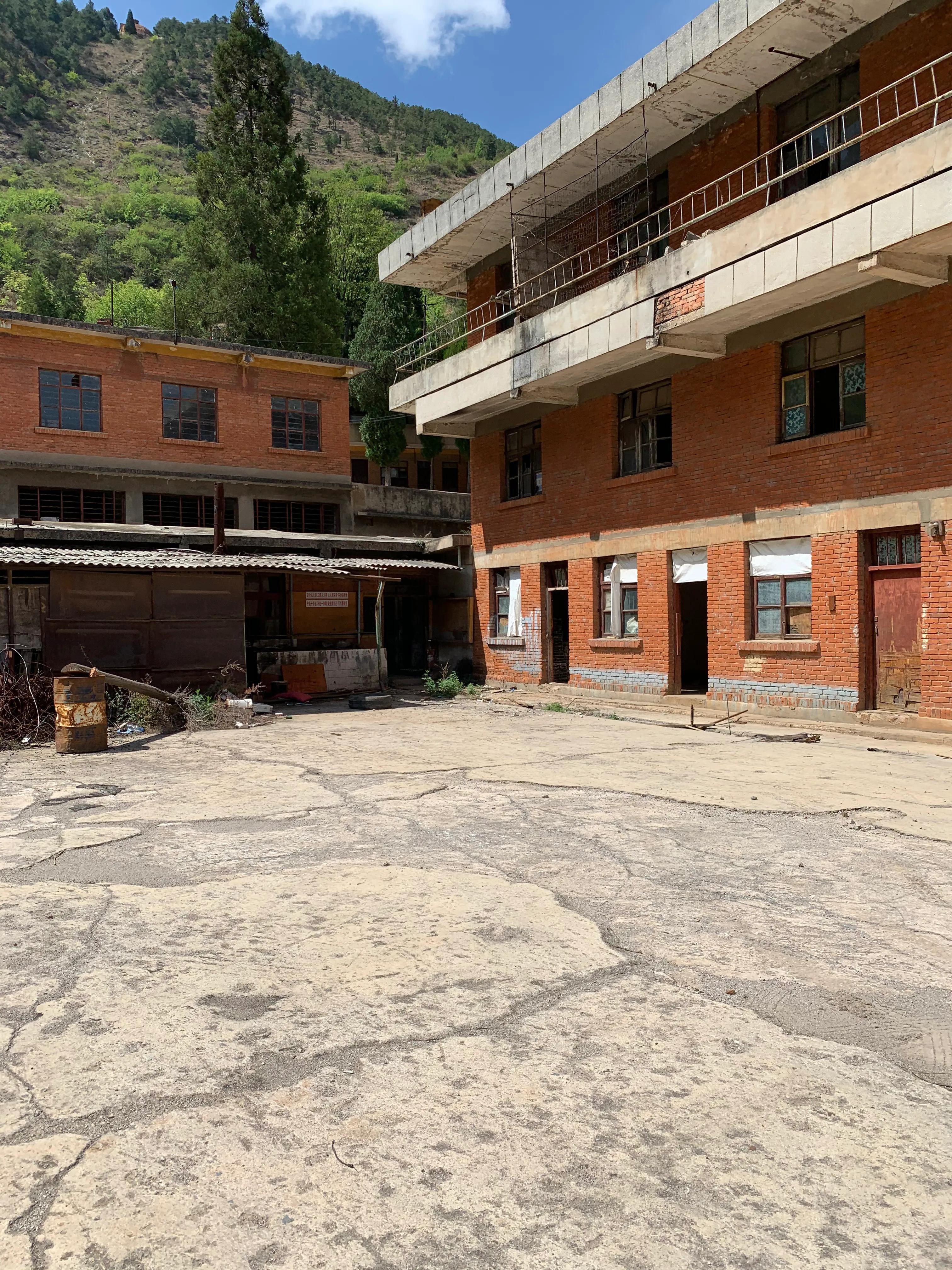 会泽县废弃矿山,云南南屏铅锌矿2024现状