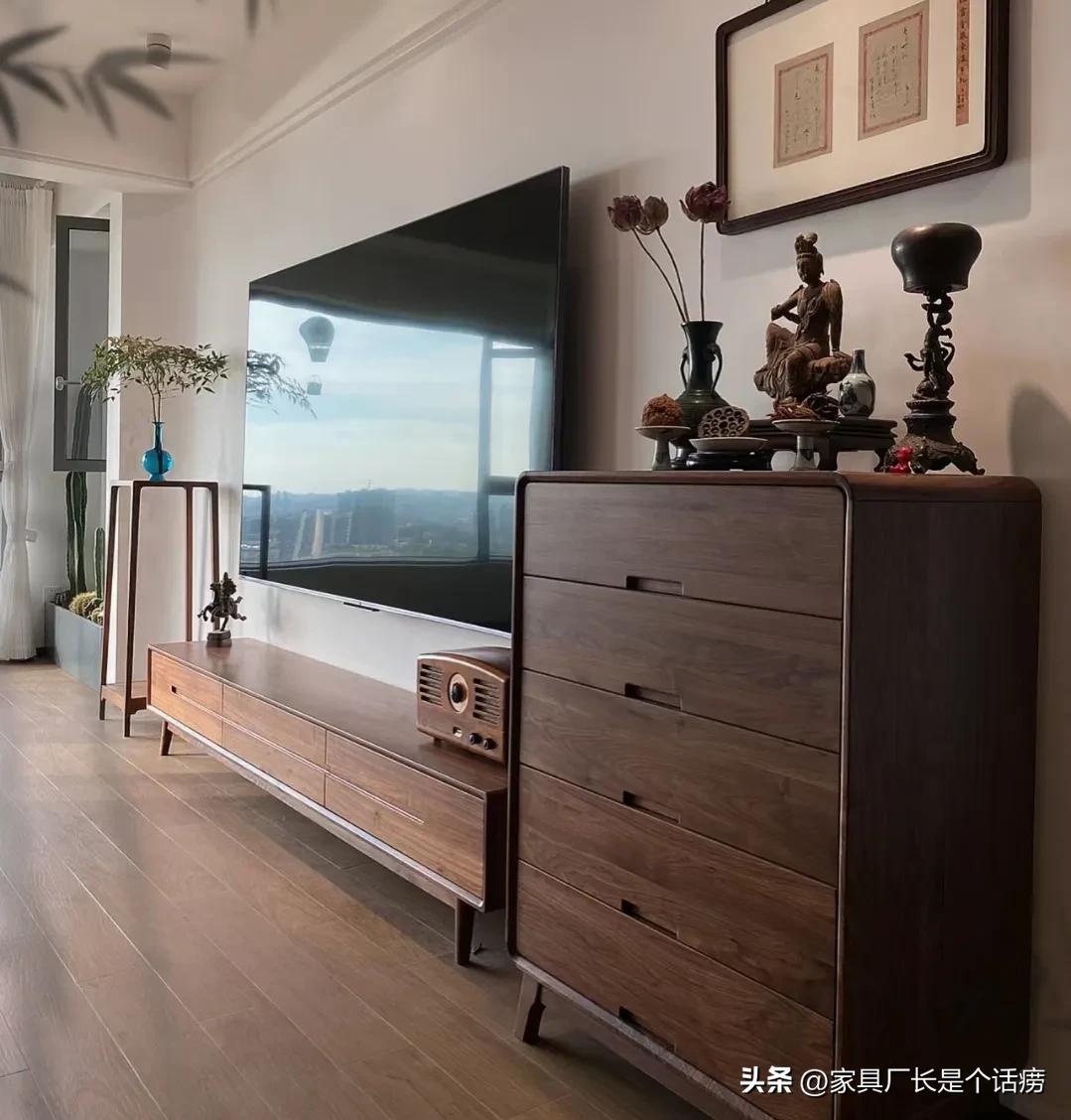 黑胡桃木家具到底值不值得入手呢,黑胡桃木家具和乌金木家具哪种好