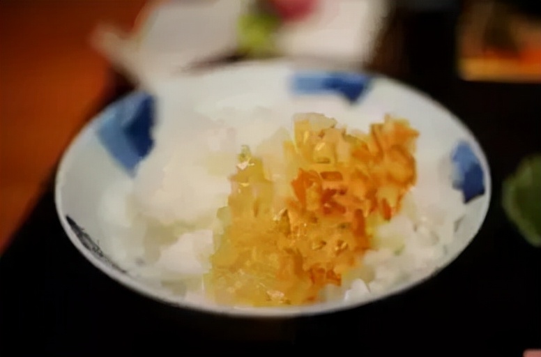 从濒临倒闭到日本顶级料理，百年老店的商业模式转型之道