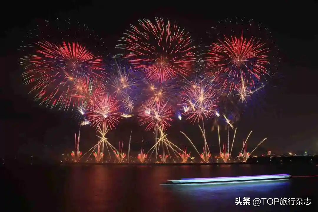 馋！据说长沙这条夜市街，不只是让你胖3斤这么简单