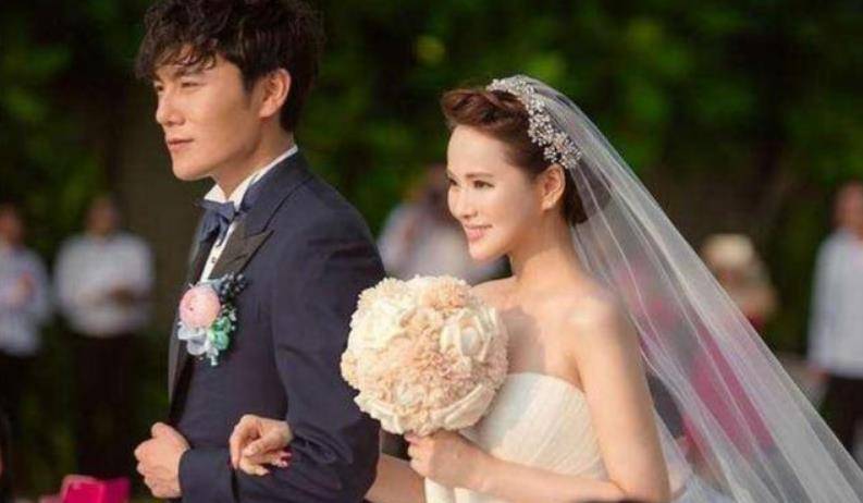 近20年来十大著名的桃色新闻,个个劲爆,撕开娱乐圈最不堪的一面